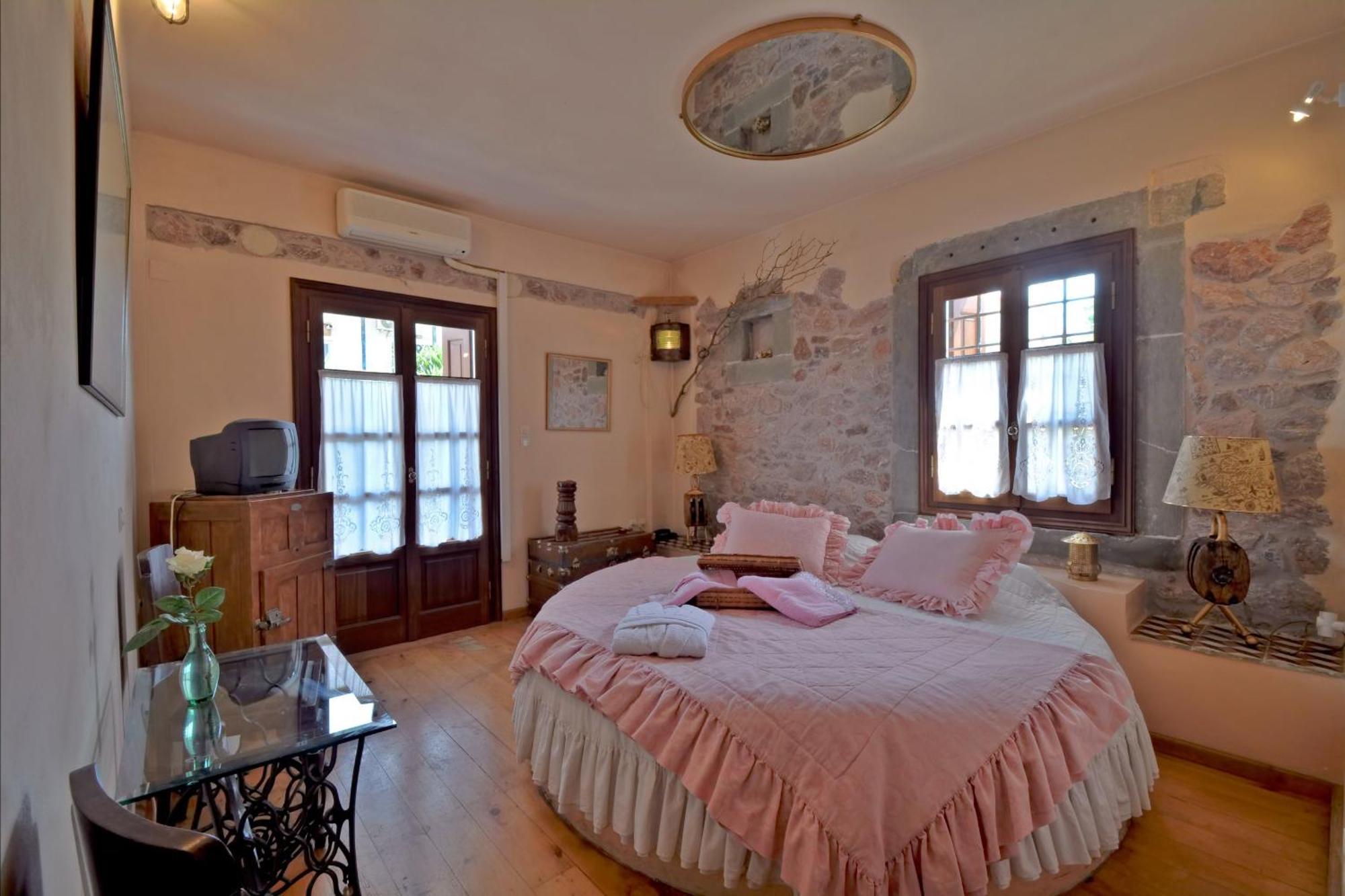 Archontiko Art Hotel Galaxídhion Rom bilde